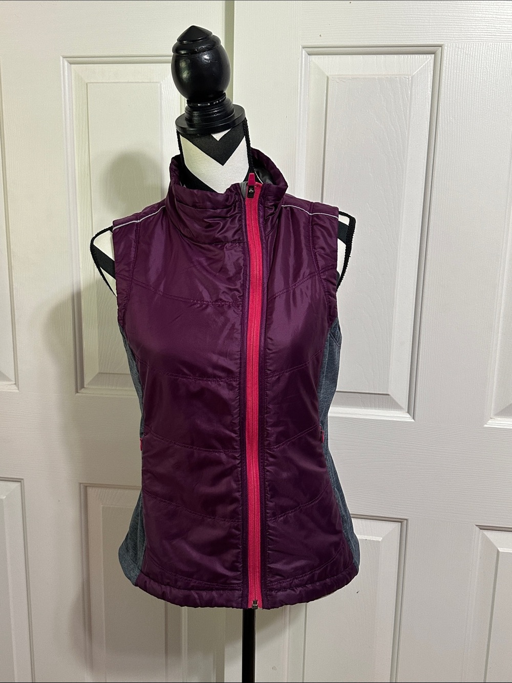 Title Nine Women’s Quilted Purple Vest with Pink Zip